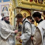 В ПРАЗДНИК ПРЕОБРАЖЕНИЯ ГОСПОДНЯ МИТРОПОЛИТ СИМФЕРОПОЛЬСКИЙ И КРЫМСКИЙ ЛАЗАРЬ ВОЗГЛАВИЛ ПРАЗДНИЧНУЮ ЛИТУРГИЮ В КАФЕДРАЛЬНОМ АЛЕКСАНДРО-НЕВСКОМ СОБОРЕ Г. СИМФЕРОПОЛЯ.
