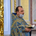В ПРАЗДНИК ВВЕДЕНИЯ ВО ХРАМ ПРЕСВЯТОЙ БОГОРОДИЦЫ МИТРОПОЛИТ СИМФЕРОПОЛЬСКИЙ И КРЫМСКИЙ ЛАЗАРЬ ВОЗГЛАВИЛ ПРАЗДНИЧНУЮ ЛИТУРГИЮ В КАФЕДРАЛЬНОМ АЛЕКСАНДРО-НЕВСКОМ СОБОРЕ Г. СИМФЕРОПОЛЯ.