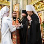 Митрополит Симферопольский и Крымский Лазарь совершил Пасхальную вечерню вторника Светлой седмицы в кафедральном Александро-Невском соборе г. Симферополя.