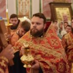 В канун праздника Воздвижения Честного и Животворящего Креста Господня епископ Ялтинский Нестор совершил всенощное бдение в кафедральном Александро-Невском соборе г. Симферополя.