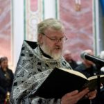 Литургия святителя Василия Великого в Великую субботу в кафедральном Александро-Невском соборе г. Симферополя.