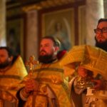 Первая ночная молодежная Божественная литургия в Александро-Невском кафедральном соборе