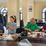 В воскресной школе Просветительского центра имени святителя Гурия Таврического прошёл мастер-класс по декоративно-прикладному искусству