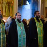 Всенощное бдение в кафедральном Свято-Александро-Невском соборе в канун престольного торжества.