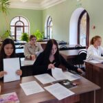 В Просветительском центре святителя Гурия Таврического при Александро-Невском кафедральном соборе г. Симферополя прошли первые занятия в новом учебном году.