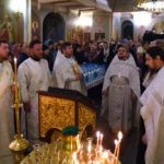 Богослужение в нижнем храме (во имя святителя Гурия, Архиепископа Таврического) в Крещенский сочельник.