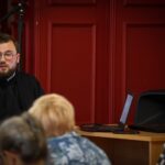 Занятия с учащимися библейско-богословских курсов в актовом зале здания Симферопольской и Крымской епархии