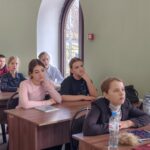 В Просветительском центре святителя Гурия Таврического при Александро-Невском кафедральном соборе г. Симферополя прошли занятия для детей и подростков