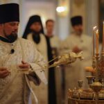 Воскресные богослужения в Александро-Невском кафедральном соборе в Неделю 11-ю по Пятидесятнице