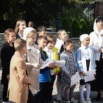 На территории кафедрального Свято-Александро-Невского собора г. Симферополя прошла ежегодная благотворительная акция "Белый цветок".