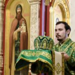 В праздник Входа Господня в Иерусалим  епископ Бахчисарайский Каллиник совершил праздничную Божественную литургию в кафедральном Александро-Невском соборе г. Симферополя.