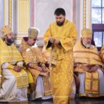 Высокопреосвященнейший Митрополит Лазарь возглавил Божественную литургию в кафедральном соборе святого благоверного князя Александра Невского г. Симферополя.