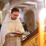 Богослужение в нижнем храме (во имя святителя Гурия, Архиепископа Таврического) в Крещенский сочельник.