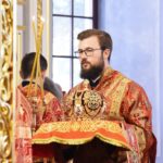 В праздник Всемирного Воздвижения Честного и Животворящего Креста Господня, Глава Крымской Митрополии, Высокопреосвященнейший Митрополит Симферопольский и Крымский Лазарь, возглавил Божественную литургию в кафедральном Свято-Александро-Невском соборе г. С