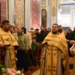 Божественная литургия  в день памяти святителя Николая, архиепископа Мир Ликийских, чудотворца в кафедральном Александро-Невском соборе.