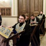 В  кафедральном Александро-Невском соборе г. Симферополя было совершено всенощное бдение в канун праздника Введения во храм Пресвятой Владычицы нашей Богородицы и Приснодевы Марии