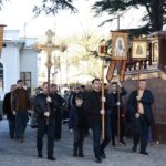 В  канун Великой Субботы епископ Бахчисарайский Каллиник совершил утреню с чином погребения Господа нашего Иисуса Христа в кафедральном Александро - Невском соборе г. Симферополя.