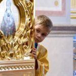В канун праздника Успения Пресвятой Богородицы Преосвященный епископ Ялтинский Нестор совершил всенощное бдение в кафедральном Александро-Невском соборе г. Симферополя.