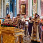 Богослужение в канун Происхождения Честных Древ Животворящего Креста Господня в кафедральном Александро-Невском соборе