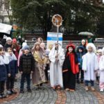 На территории кафедрального Свято-Александро- Невского собора г. Симферополя прошла благотворительная ярмарка посвящённая дню памяти святителя Николая Чудотворца.