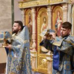 Воскресная Божественная литургия в кафедральном Свято- Александро- Невском соборе г.Симферополя в Неделю 13-ю по Пятидесятнице.