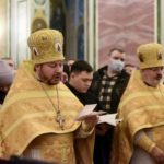 В канун дня памяти святителя Николая епископ Бахчисарайский Каллиник совершил богослужение в кафедральном Александро-Невском соборе г. Симферополя.