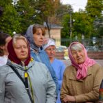 Паломники в Александро‑Невском кафедральном соборе Симферополя: экскурсия, молитва и знакомство с историей святыни.