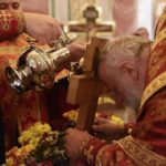 В канун праздника Воздвижения Честного и Животворящего Креста Господня епископ Ялтинский Нестор совершил всенощное бдение в кафедральном Александро-Невском соборе г. Симферополя.