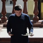 В праздник Происхождения Честных Древ Животворящего Креста Господня  епископ Нестор совершил малое освящение воды и освятил мед в кафедральном Александро-Невском соборе г. Симферополя.