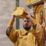 В Неделю 4-ю по Пятидесятнице, Преосвященный Каллиник, епископ Бахчисарайский совершил Божественную литургию в кафедральном соборе святого благоверного князя Александра Невского г. Симферополя.