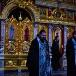 Повечерие с чтением канона преподобного Андрея Критского в кафедральном Свято-Александро-Невском соборе.