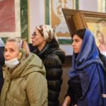В ПРАЗДНИК ВВЕДЕНИЯ ВО ХРАМ ПРЕСВЯТОЙ БОГОРОДИЦЫ МИТРОПОЛИТ СИМФЕРОПОЛЬСКИЙ И КРЫМСКИЙ ЛАЗАРЬ ВОЗГЛАВИЛ ПРАЗДНИЧНУЮ ЛИТУРГИЮ В КАФЕДРАЛЬНОМ АЛЕКСАНДРО-НЕВСКОМ СОБОРЕ Г. СИМФЕРОПОЛЯ.