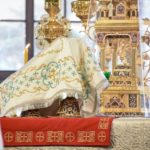 В ПРАЗДНИК ПРЕОБРАЖЕНИЯ ГОСПОДНЯ МИТРОПОЛИТ СИМФЕРОПОЛЬСКИЙ И КРЫМСКИЙ ЛАЗАРЬ ВОЗГЛАВИЛ ПРАЗДНИЧНУЮ ЛИТУРГИЮ В КАФЕДРАЛЬНОМ АЛЕКСАНДРО-НЕВСКОМ СОБОРЕ Г. СИМФЕРОПОЛЯ.