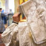 В ПРАЗДНИК ВВЕДЕНИЯ ВО ХРАМ ПРЕСВЯТОЙ БОГОРОДИЦЫ МИТРОПОЛИТ СИМФЕРОПОЛЬСКИЙ И КРЫМСКИЙ ЛАЗАРЬ ВОЗГЛАВИЛ ПРАЗДНИЧНУЮ ЛИТУРГИЮ В КАФЕДРАЛЬНОМ АЛЕКСАНДРО-НЕВСКОМ СОБОРЕ Г. СИМФЕРОПОЛЯ.