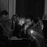 В канун Великой Пятницы Митрополит Симферопольский и Крымский Лазарь возглавил утреню с чтением двенадцати Евангелий Последования Святых и спасительных Страстей Господа нашего Иисуса Христа в кафедральном Александро-Невском соборе г Симферополя.
