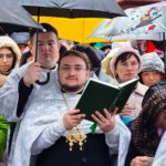 Литургия в кафедральном Свято-Александро-Невском соборе в праздник Крещения Господня.