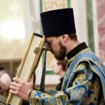 Глава Крымской Митрополии, Высокопреосвященнейший Митрополит Симферопольский и Крымский Лазарь, возглавил праздничную Божественную литургию в кафедральном соборе святого благоверного князя Александра Невского г. Симферополя.