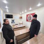 Настоятель Александро-Невского кафедрального собора посетил храм священномученика Вениамина г.Симферополя