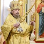 В день памяти святителя Николая Чудотворца Митрополит Лазарь возглавил Божественную литургию в кафедральном Александро-Невском соборе г. Симферополя.
