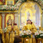 Воскресные богослужения в Александро-Невском кафедральном соборе в Неделю 15-ю по Пятидесятнице, в праздник Положения честного пояса Пресвятой Богородицы