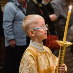 Литургия в Неделю 28-ю по Пятидесятнице, день памяти великомученицы Варвары в кафедральном Александро-Невском соборе.