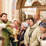 Водосвятный молебен в Крестильном храме в честь иконы Божией Матери " Живоносный Источник" кафедрального Свято-Александро-Невского собора .