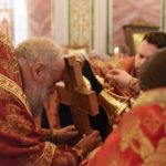 В канун праздника Воздвижения Честного и Животворящего Креста Господня епископ Ялтинский Нестор совершил всенощное бдение в кафедральном Александро-Невском соборе г. Симферополя.