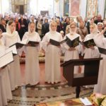 Литургия святителя Василия Великого в Великую субботу в кафедральном Александро-Невском соборе г. Симферополя.