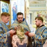 БОЖЕСТВЕННАЯ ЛИТУРГИЯ В КАФЕДРАЛЬНОМ АЛЕКСАНДРО-НЕВСКОМ СОБОРЕ Г. СИМФЕРОПОЛЯ В ДЕНЬ ПРАЗДНОВАНИЯ КАЗАНСКОЙ ИКОНЫ БОЖИЕЙ МАТЕРИ