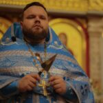 Воскресные богослужения в Александро-Невском кафедральном соборе в Неделю 12-ю по Пятидесятнице