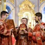 В ДЕНЬ ПРАЗДНОВАНИЯ ПЕРЕНЕСЕНИЯ МОЩЕЙ  СВЯТИТЕЛЯ  И ЧУДОТВОРЦА НИКОЛАЯ МИТРОПОЛИТ СИМФЕРОПОЛЬСКИЙ И КРЫМСКИЙ ЛАЗАРЬ ВОЗГЛАВИЛ ЛИТУРГИЮ В АЛЕКСАНДРО-НЕВСКОМ КАФЕДРАЛЬНОМ СОБОРЕ Г. СИМФЕРОПОЛЯ.