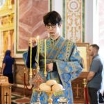 В канун праздника Успения Пресвятой Богородицы Преосвященный епископ Ялтинский Нестор совершил всенощное бдение в кафедральном Александро-Невском соборе г. Симферополя.