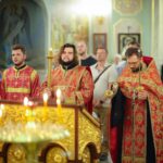 Богослужения в Александро-Невском кафедральном соборе в день Усекновение главы Пророка, Предтечи и Крестителя Господня Иоанна.