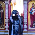 Божественная литургия Преждеосвященных Даров в Свято-Александро-Невском кафедральном соборе.